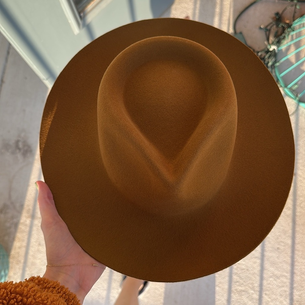 Gigi Pip hat